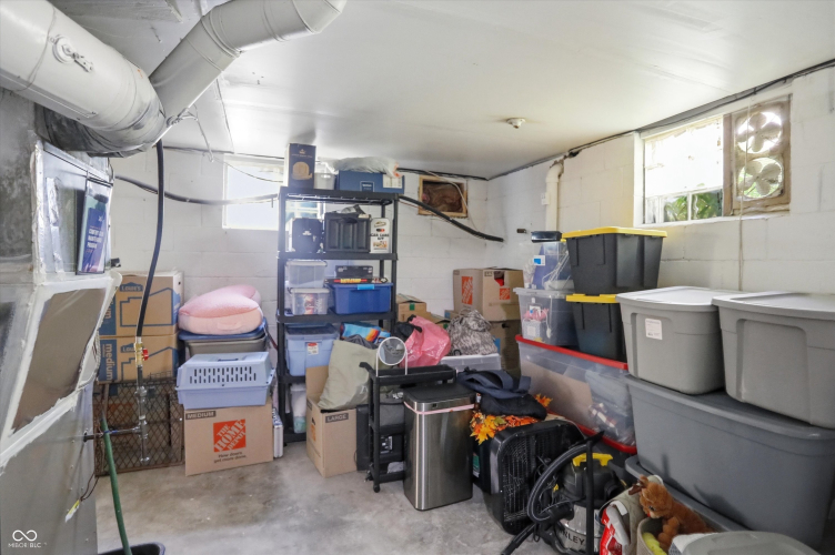 Listing Image 34