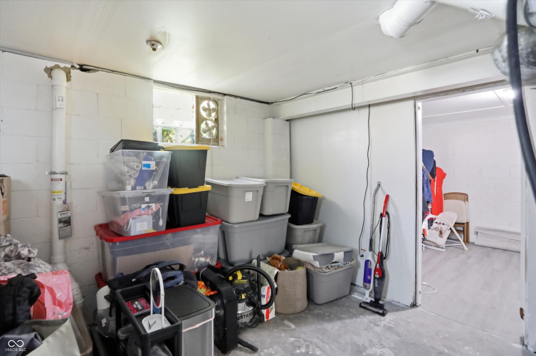 Listing Image 35