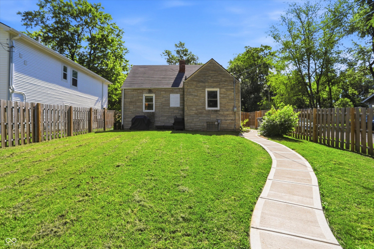 Listing Image 47