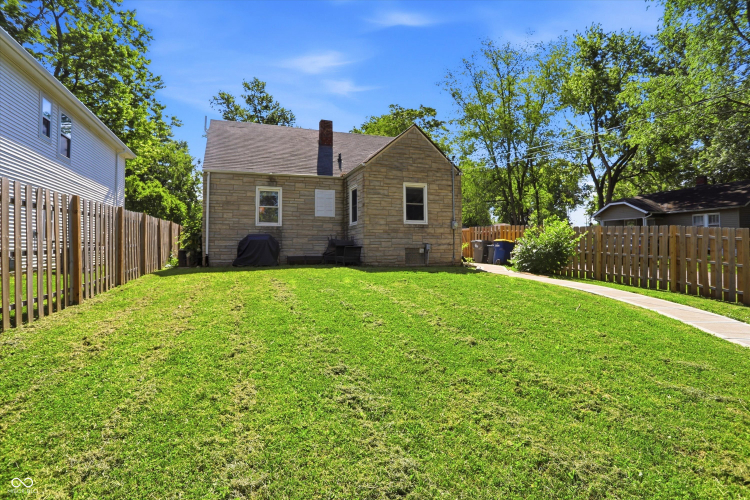Listing Image 48