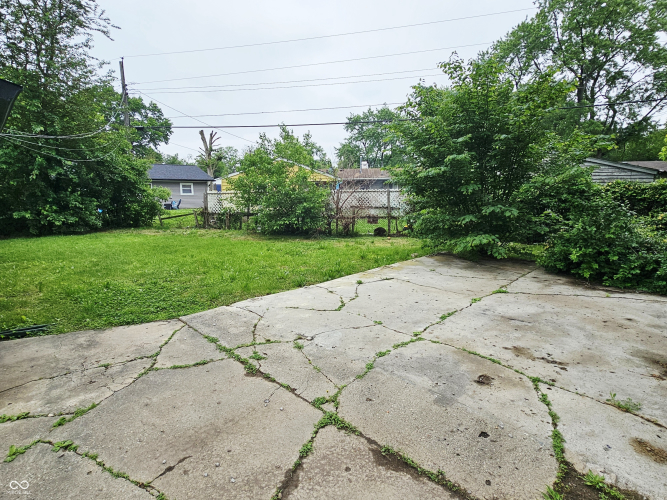 Listing Image 10