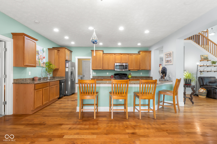 Listing Image 18