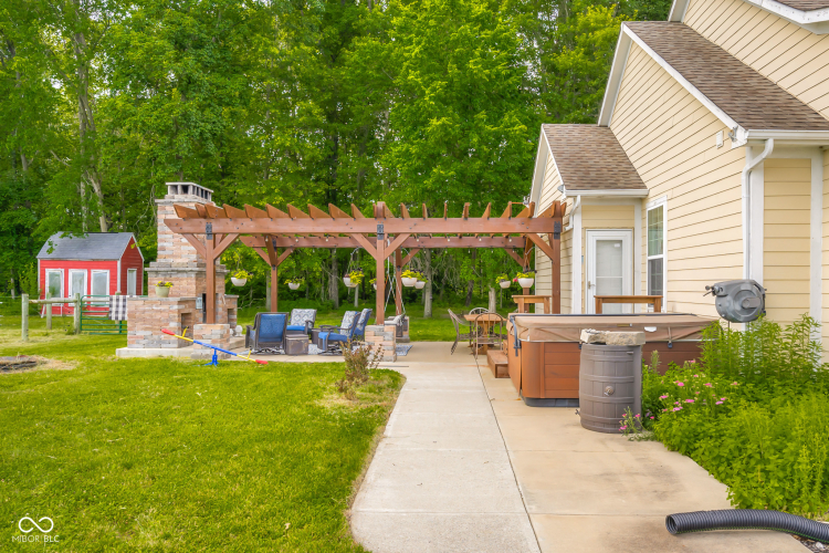 Listing Image 54