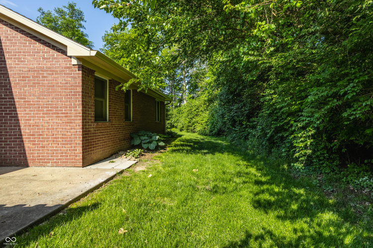 Listing Image 27