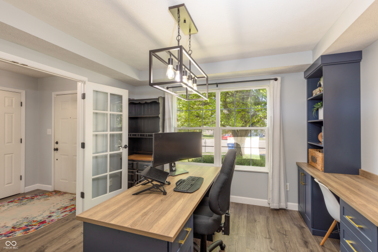 Listing Image 9
