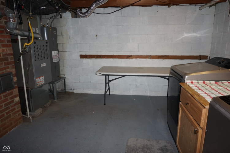 Listing Image 42