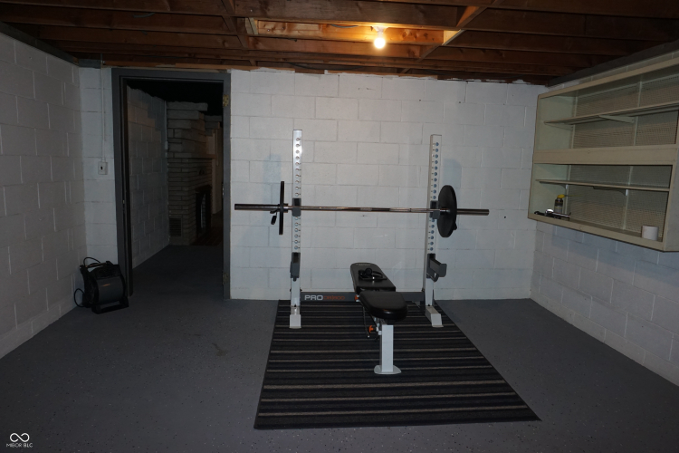 Listing Image 48