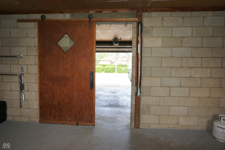 Listing Image 55