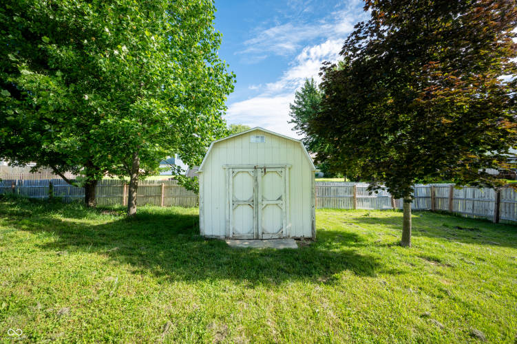 Listing Image 32