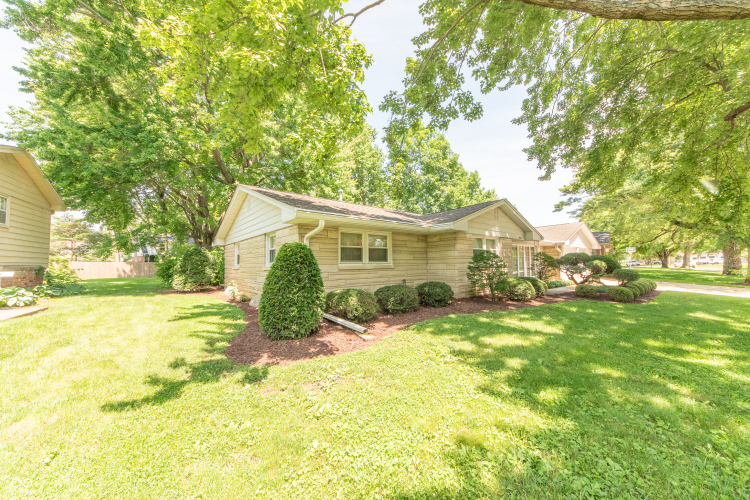 Listing Image 44
