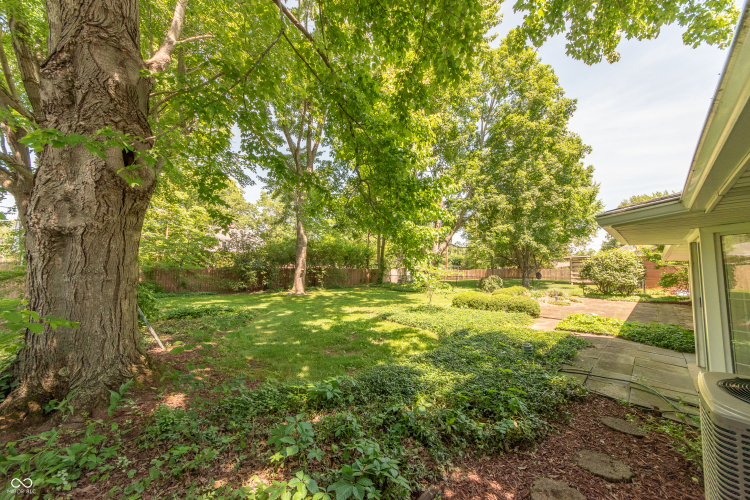 Listing Image 48