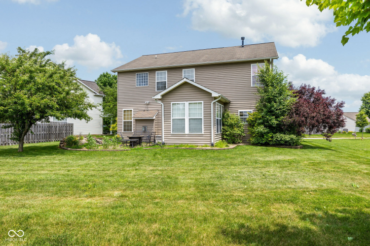 Listing Image 42