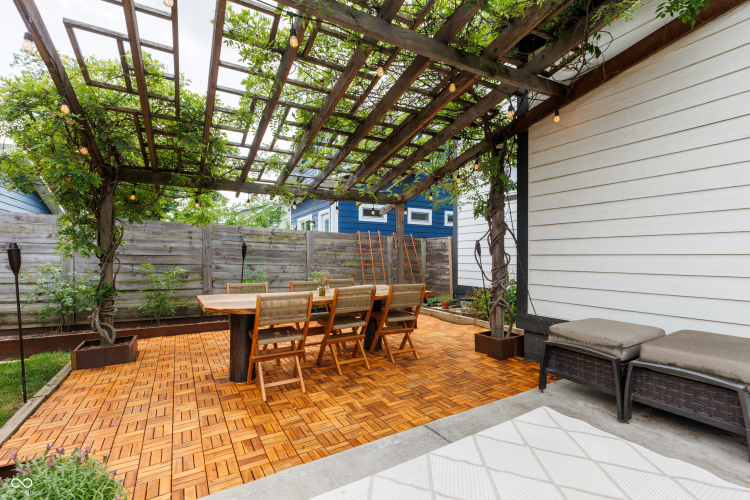 Listing Image 54