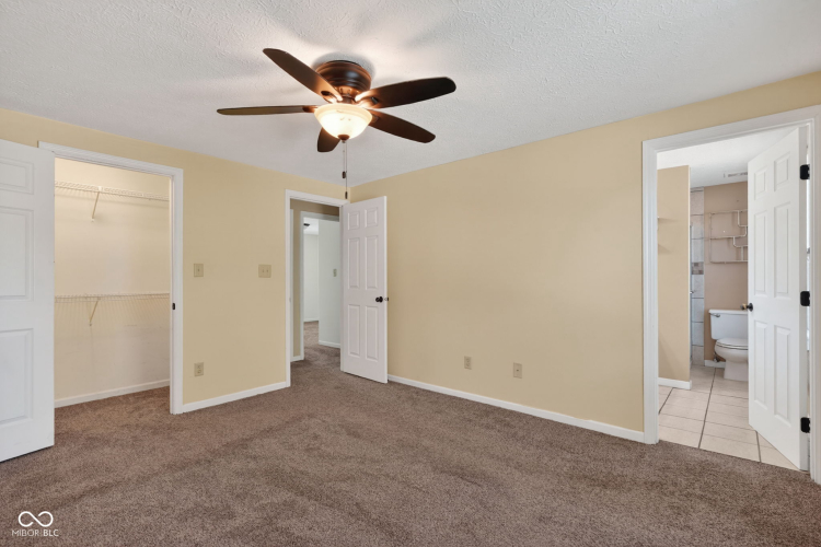 Listing Image 28