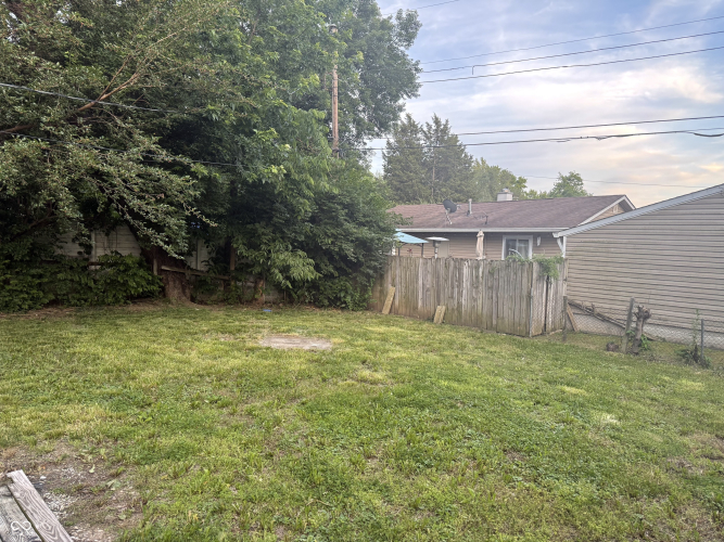 Listing Image 18