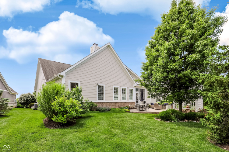 Listing Image 93