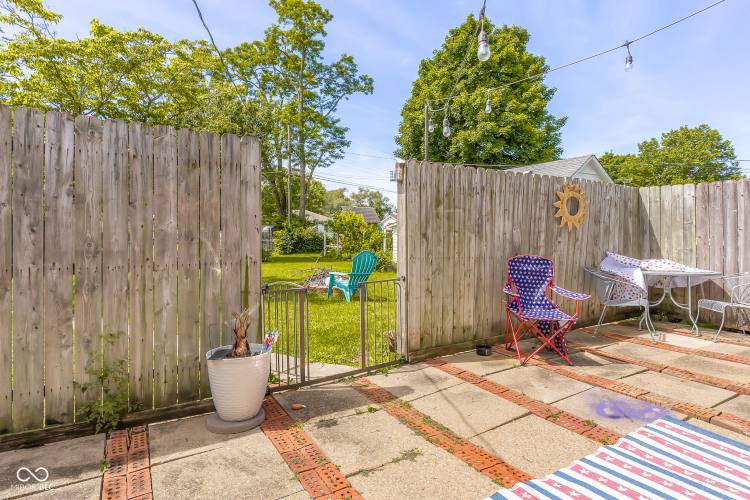 Listing Image 45