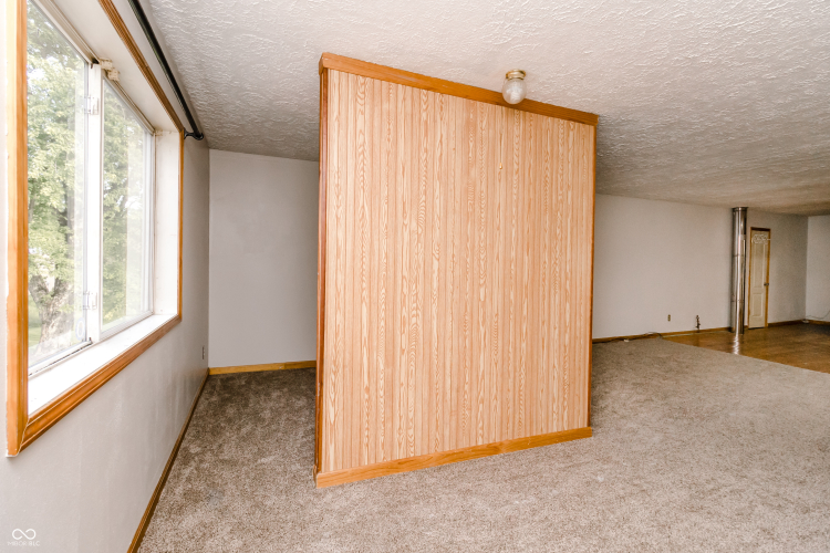 Listing Image 30