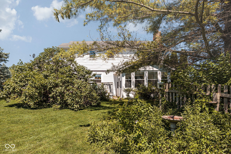 Listing Image 46