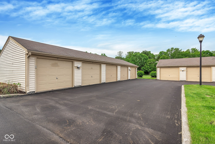 Listing Image 29