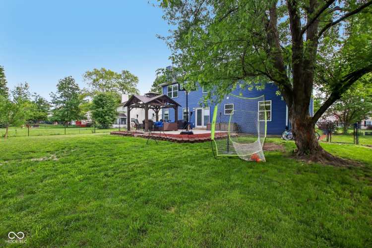 Listing Image 41