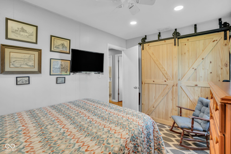 Listing Image 55