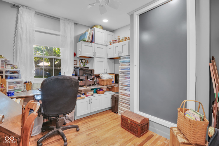 Listing Image 56