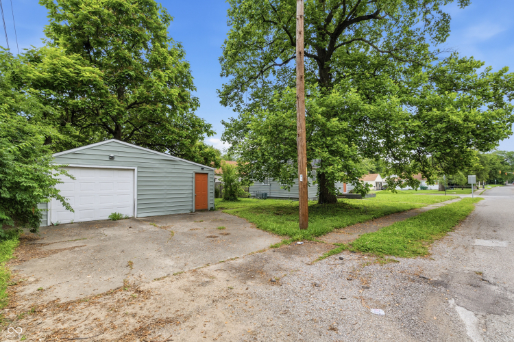 Listing Image 34
