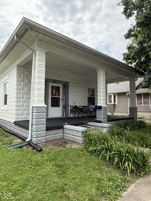 Listing Image 2