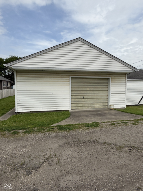 Listing Image 28