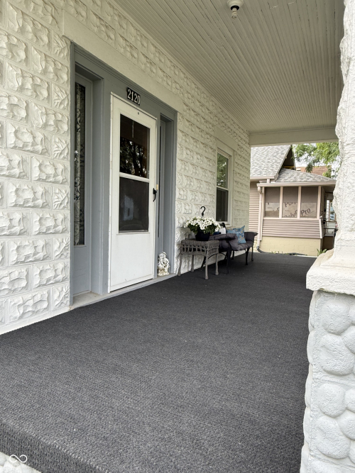 Listing Image 5