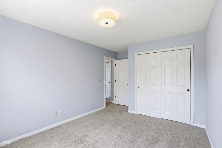 Listing Image 60