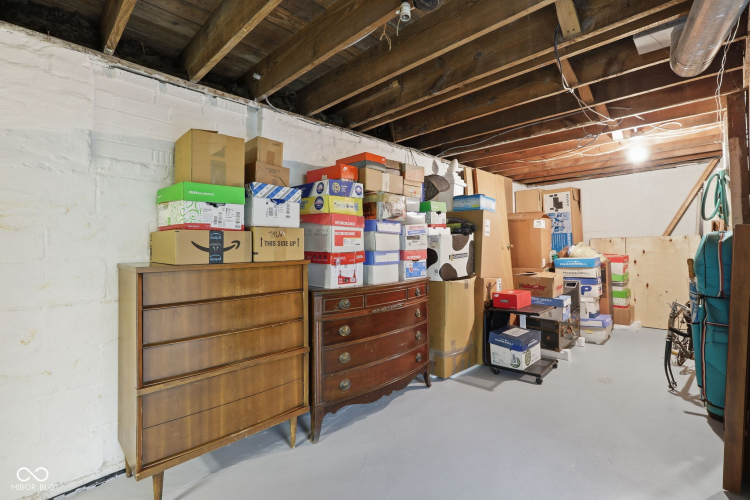 Listing Image 36