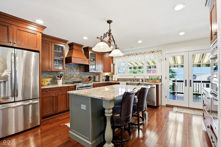 Listing Image 13