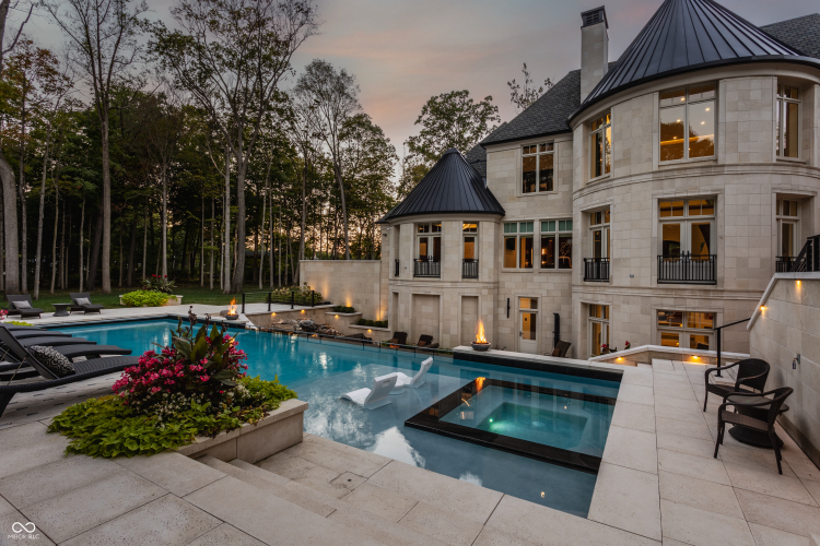Listing Image 85