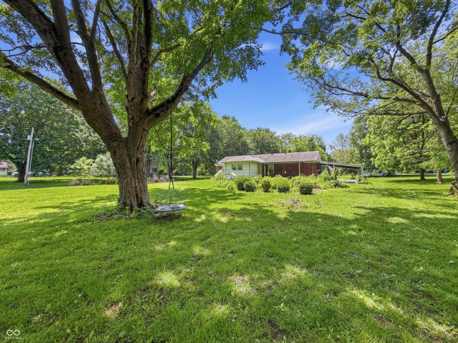 Listing Image 11