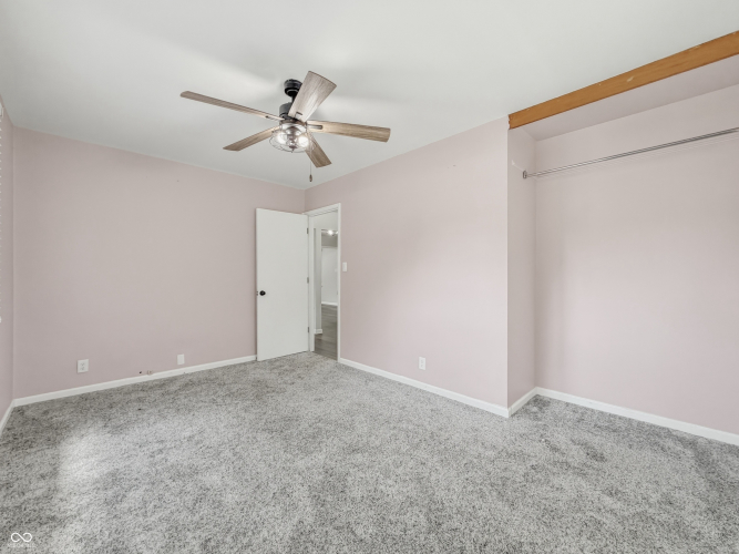 Listing Image 24