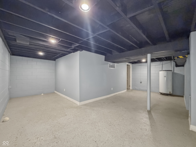 Listing Image 34