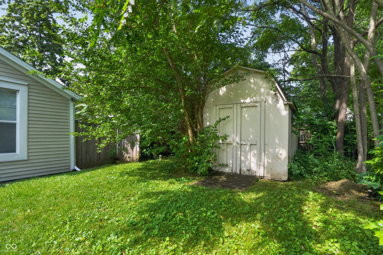Listing Image 5
