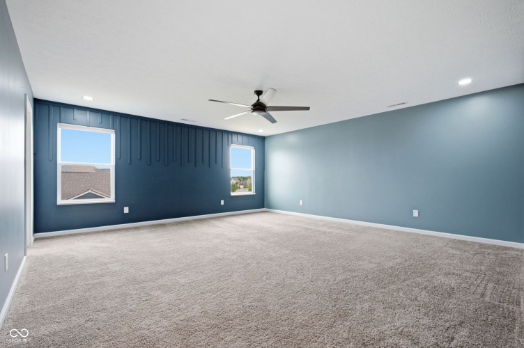 Listing Image 24
