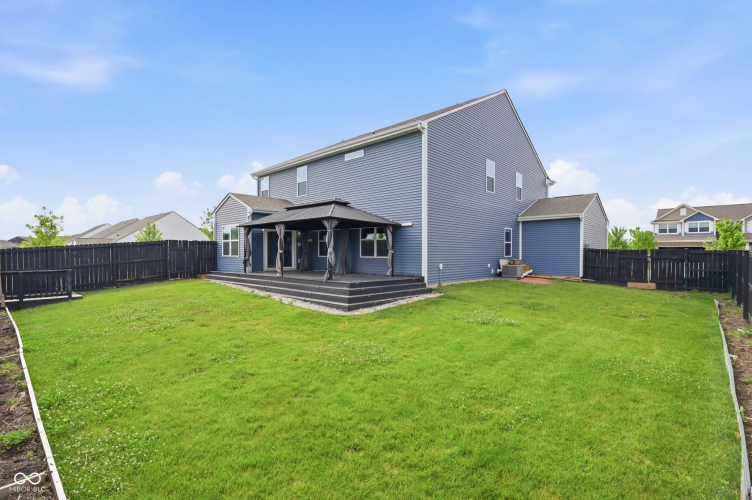 Listing Image 54