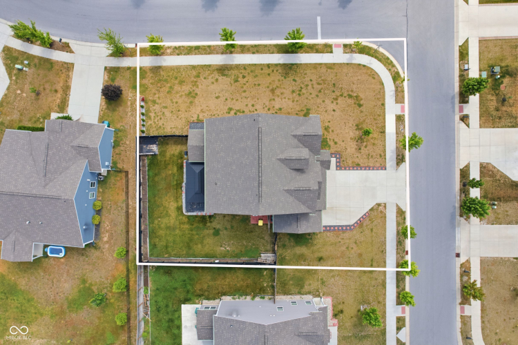 Listing Image 56