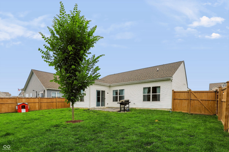 Listing Image 38