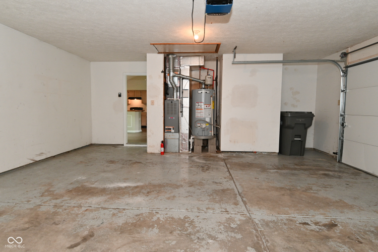 Listing Image 28