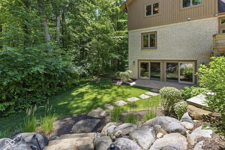Listing Image 51