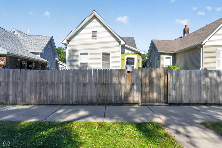 Listing Image 2