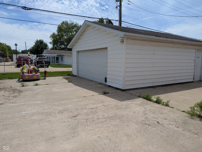 Listing Image 26