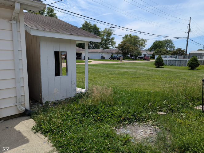 Listing Image 28