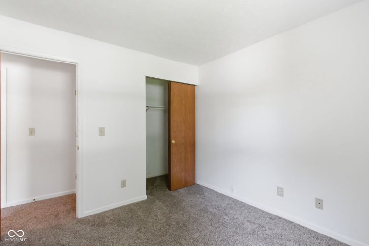 Listing Image 26
