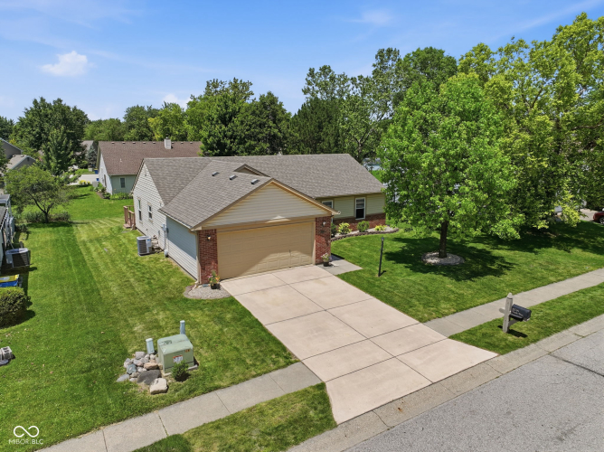 Listing Image 43